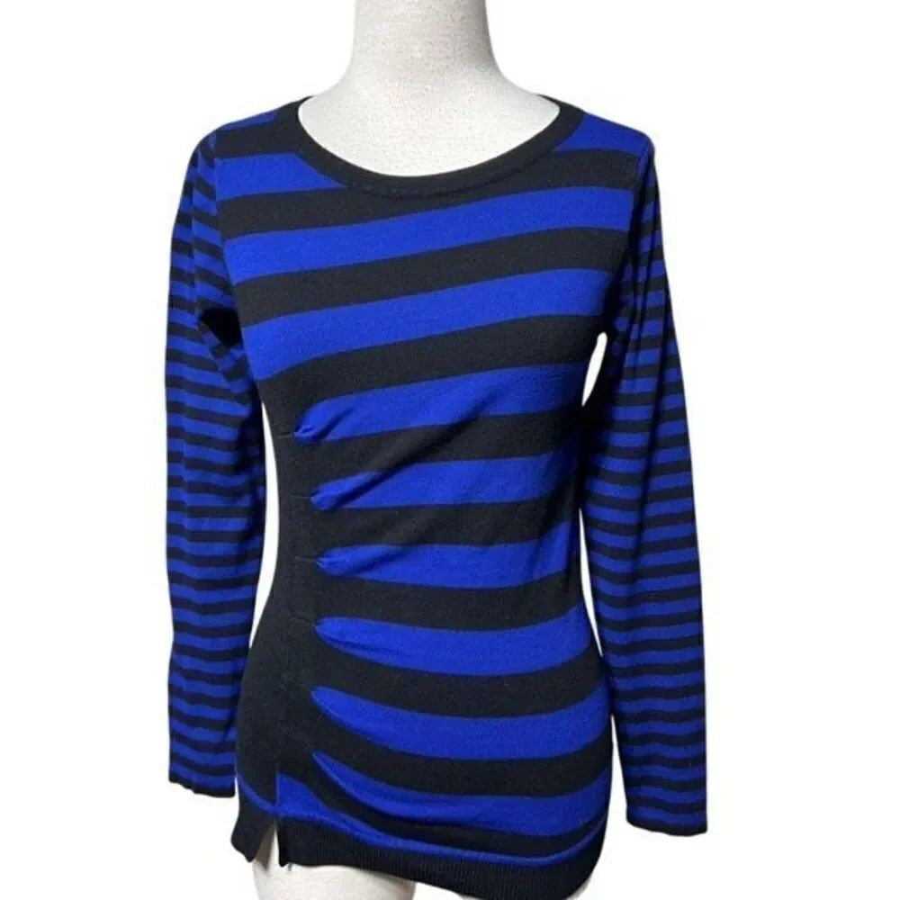 Belldini Fitted Long Sleeve Striped Sweater size Small